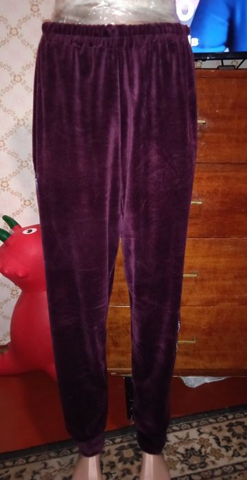 Велюровые штаны ..