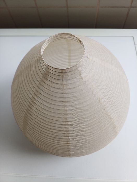 Candeeiro de mesa de papel de arroz da IKEA, com lâmpada incluída