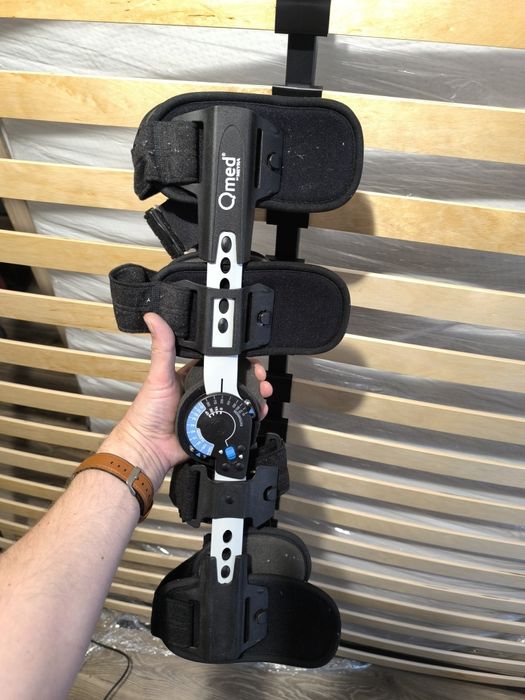 Sprzedam kulę ortopedyczne nowe.