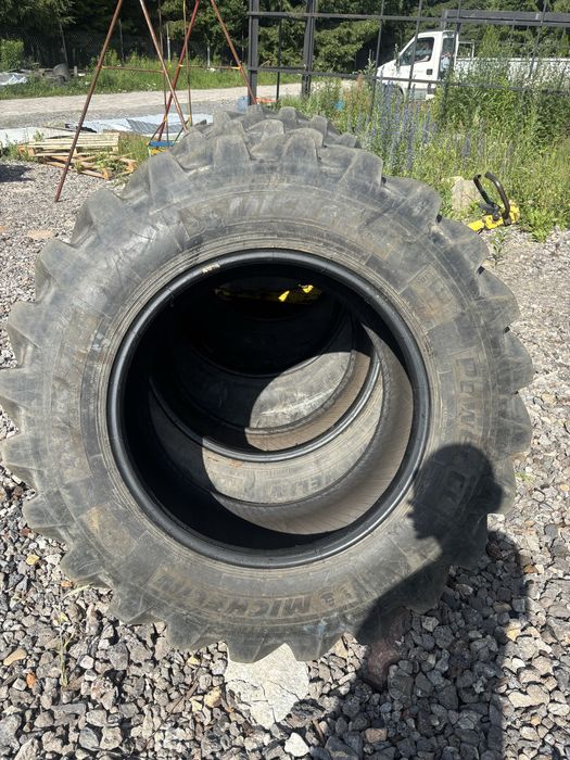 Opona opony 16.9-28 Michelin Power CL 440/80 R28