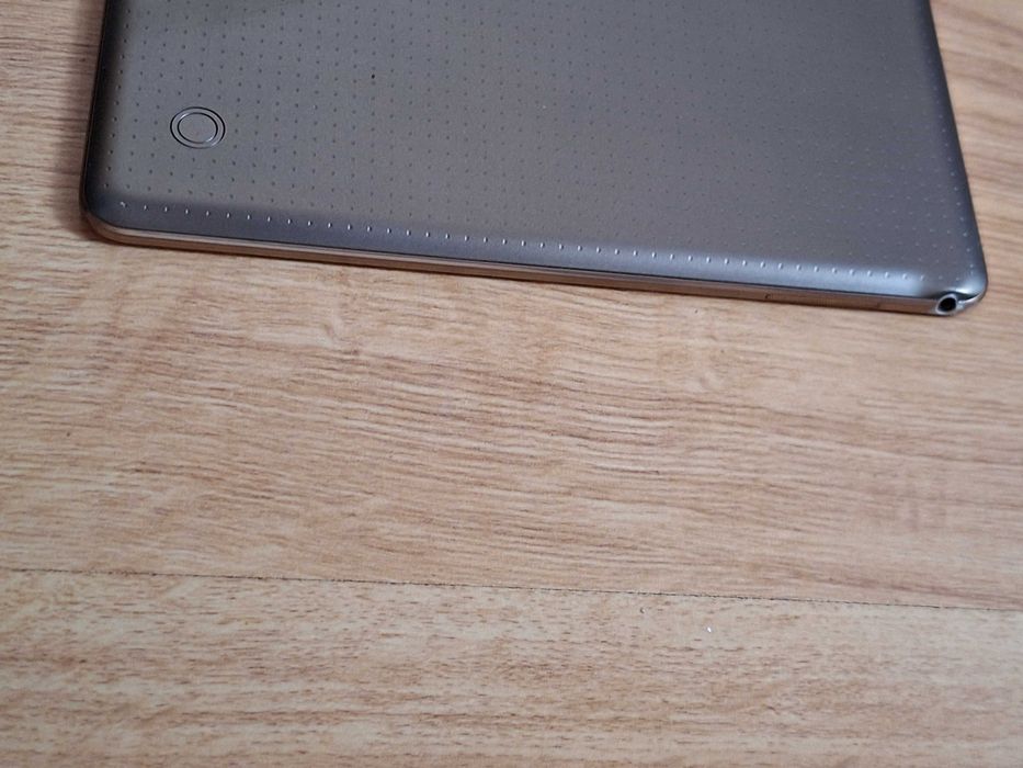 Tablet Samsung Galaxy Tab S 10.5 (model SM-T800)