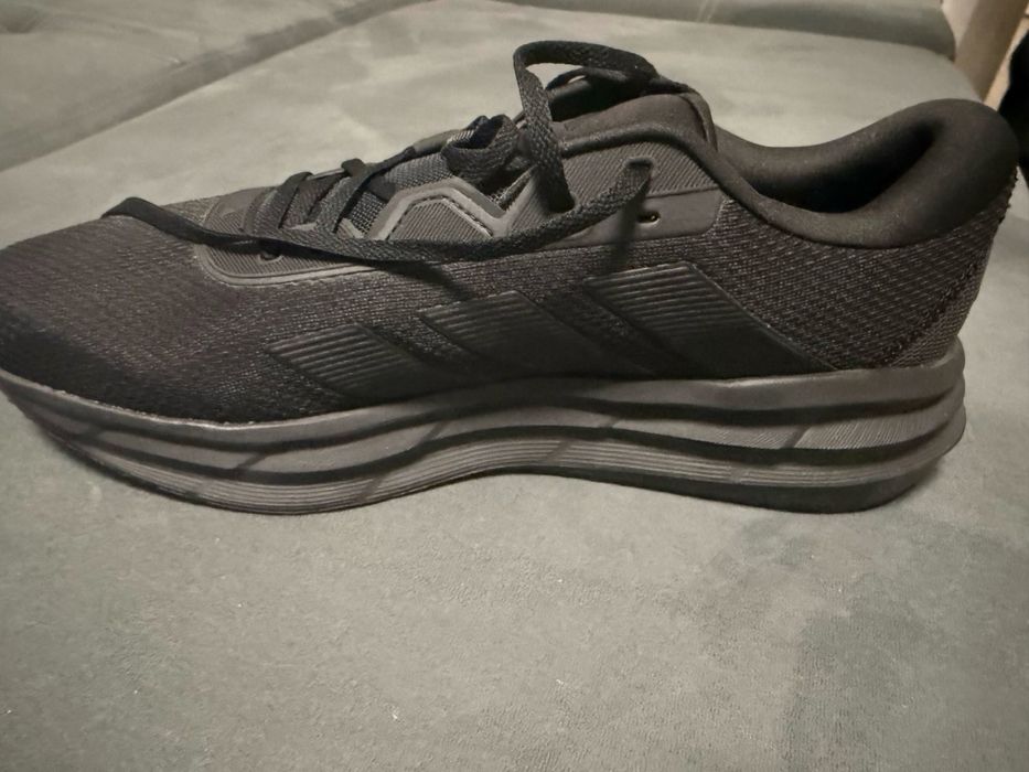 Кросівки adidas Galaxy 7 running shoes