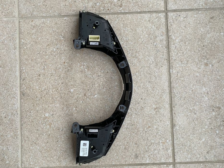 Panel kierownicy Kia Ceed 96700-M6995