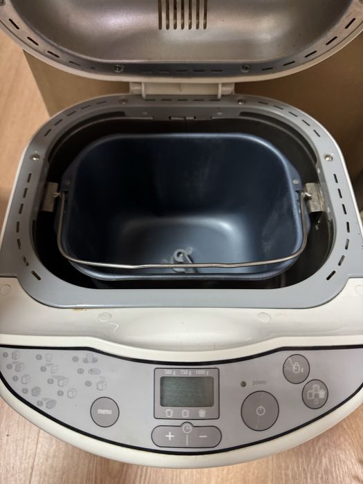 Хлібопічка Moulinex