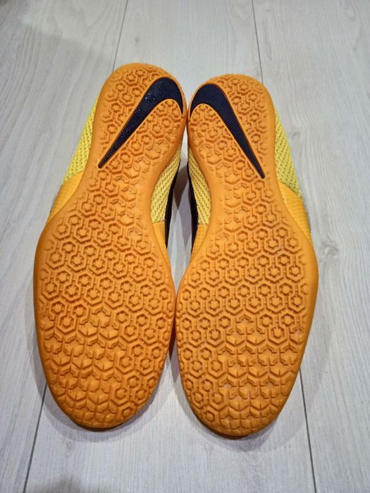 Футзалки, бампы Nike Elastico Pro III IC размер 45,5
