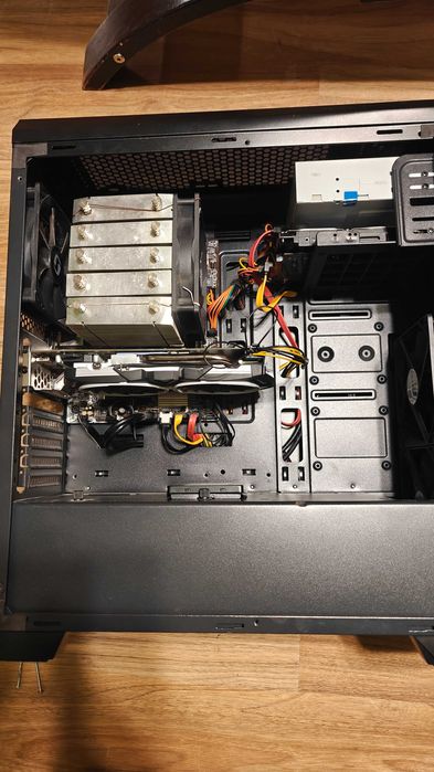 Komputer PC i5 7500/16GB DDR4/RX570 8GB/SSD+HDD