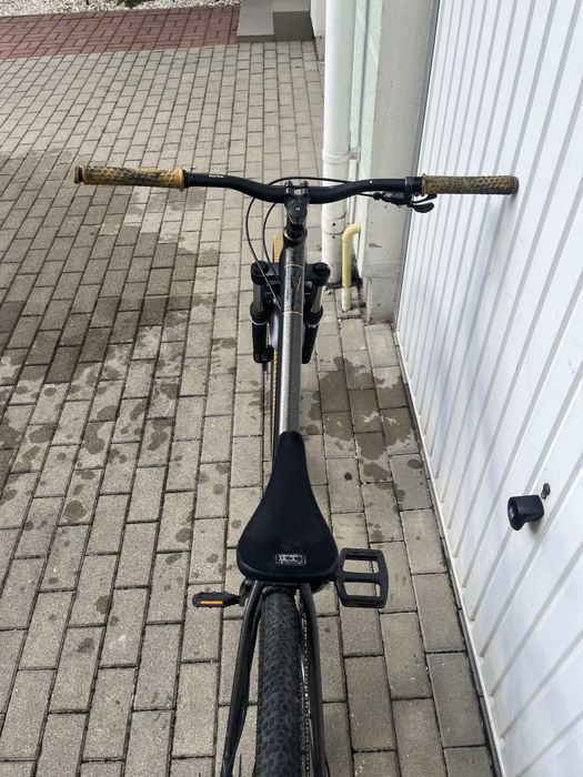 Rower ns bikes dirt idealny na początek