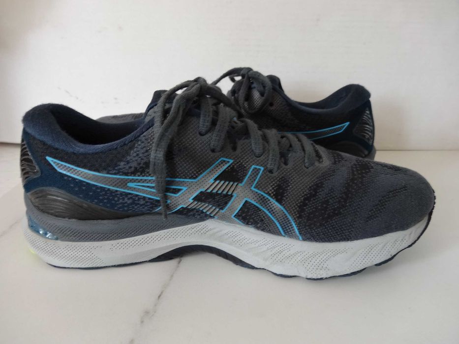Buty ASICS GEL-NIMBUS 23 roz 43,5 Bieganie sportowe