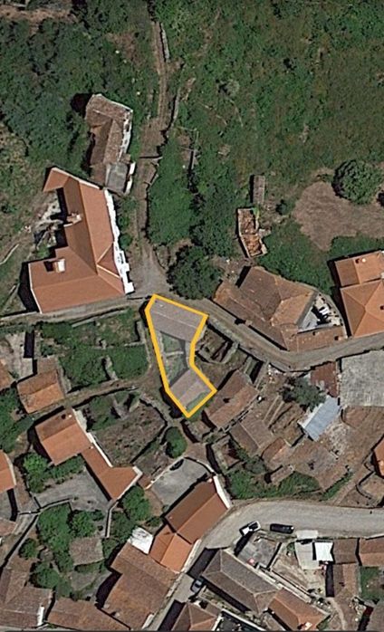 2 casas em pedra