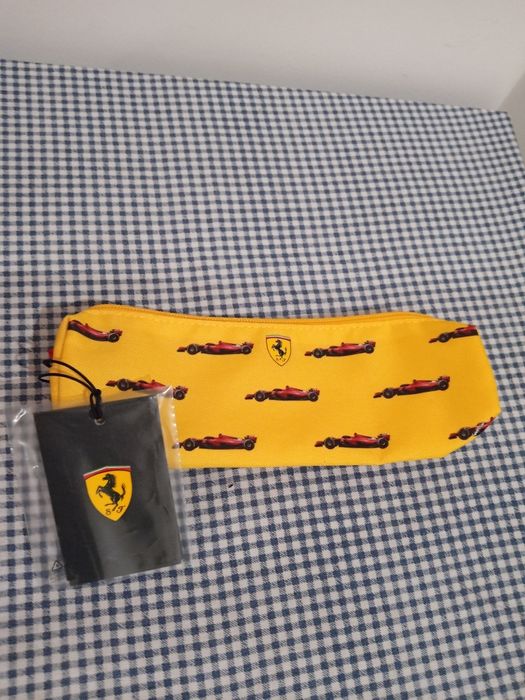 Estojo Novo da Ferrari