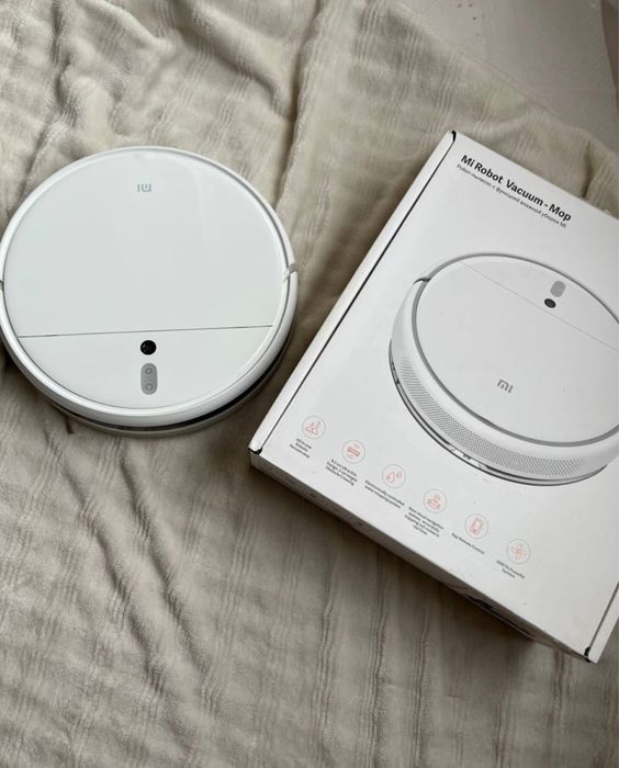 Робот пилесос xiomi Mi Robot Vacuum-Mop