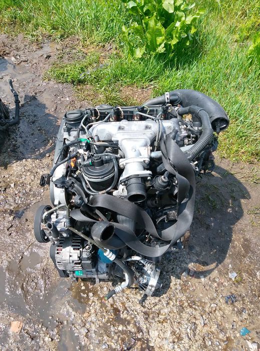 SILNIK KOMPLETNY 4HX 2,2 HDI 807 c8 ulysse 607 c5 407 phedra gwarancja