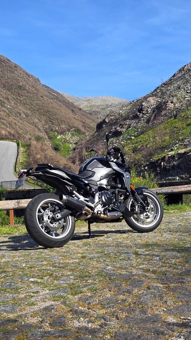 BMW F900R 2023..