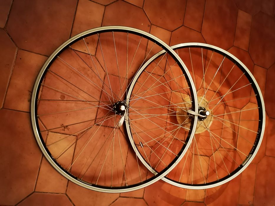 2 Rodas + 2 pneus Maxxis + 2 pneus Ritchey