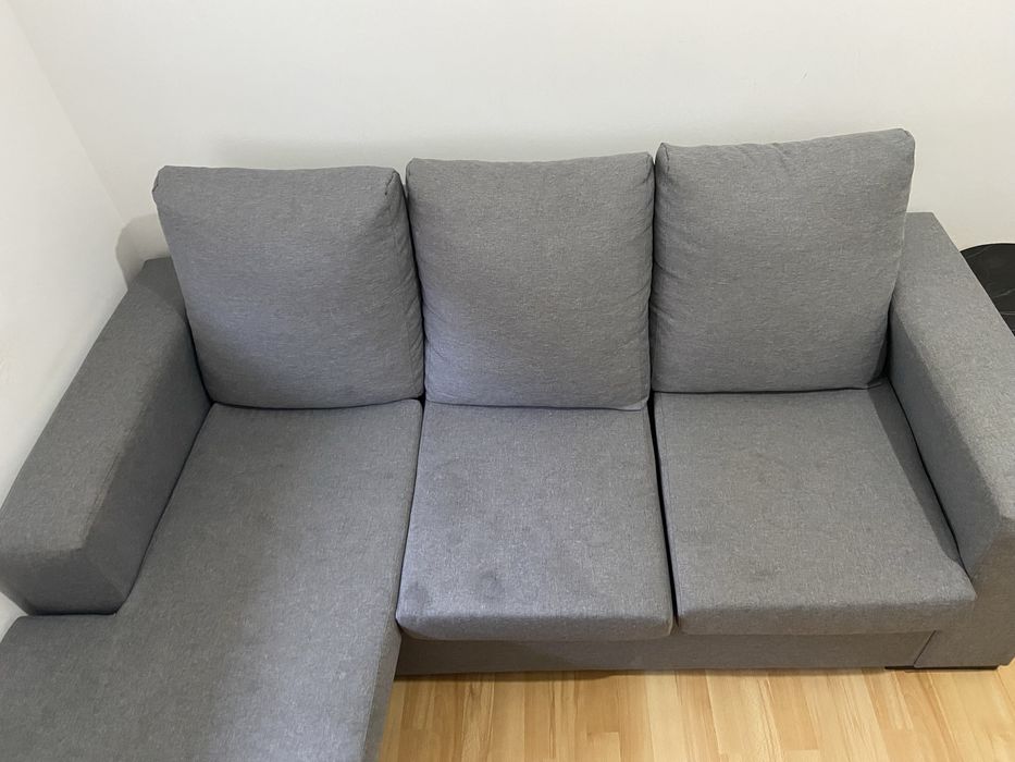 Conjunto de sofá + mesa + 6 cadeiras