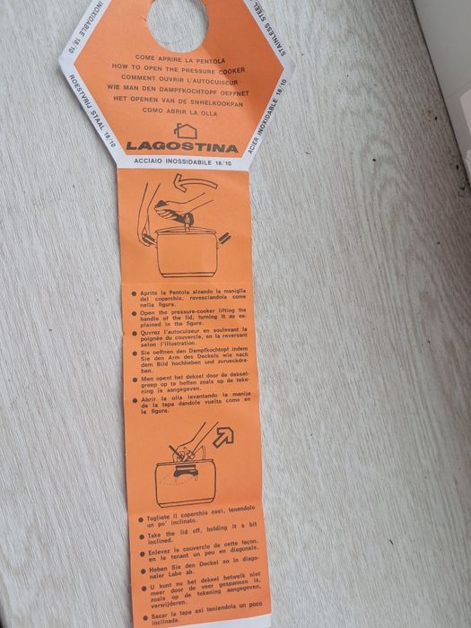 Скороварка LAGOSTINA 22 см