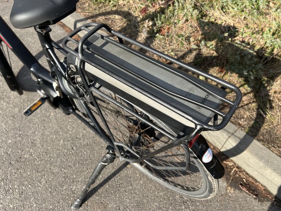 Holenderski rower elektryczny TREK silnik centralny BOSCH 36V /A
