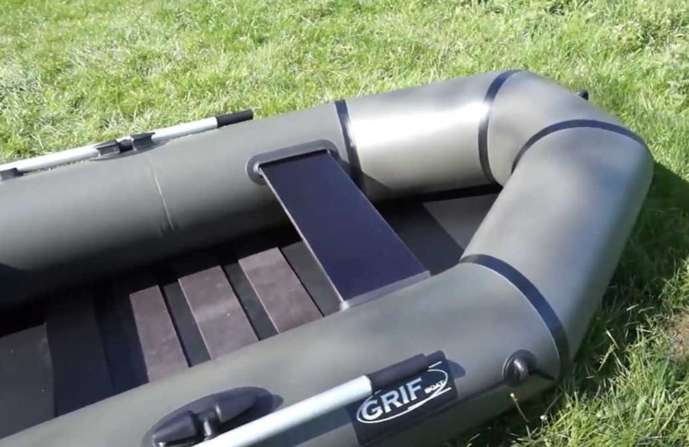 Човен рибацький надувний