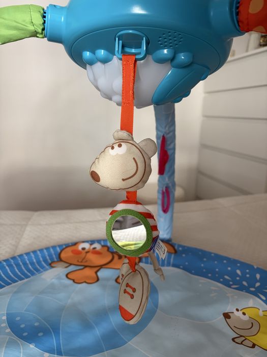 Ginásio Chicco c/ Música e Luzes