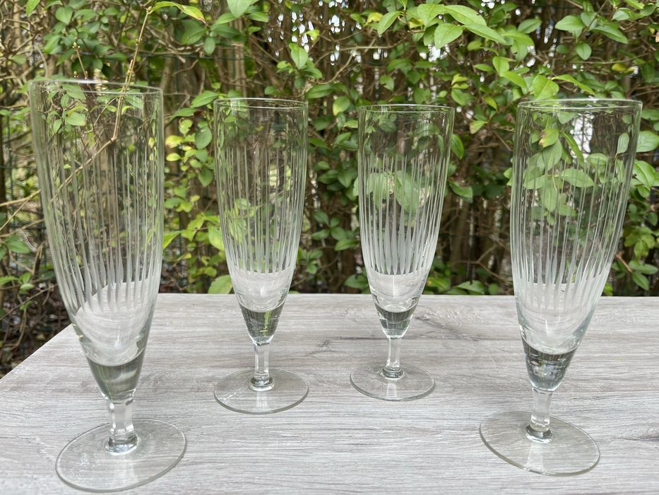 Вінтажні бокали для шампанського