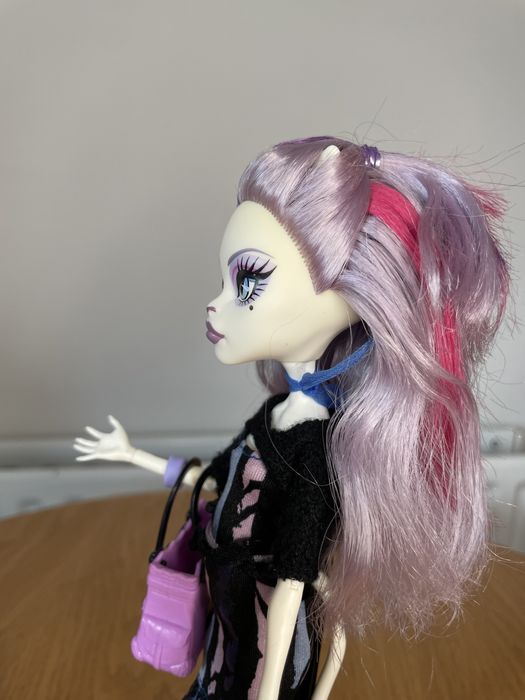 Кетрін Catrine DeMew Monster High