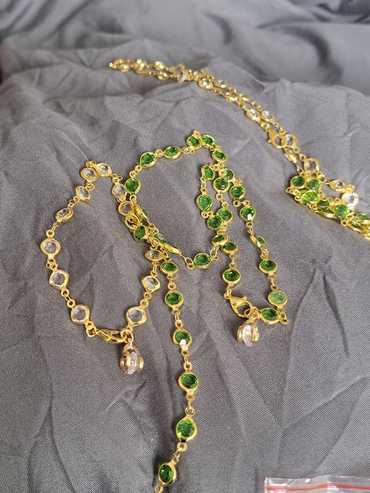 Colares e pulseira
