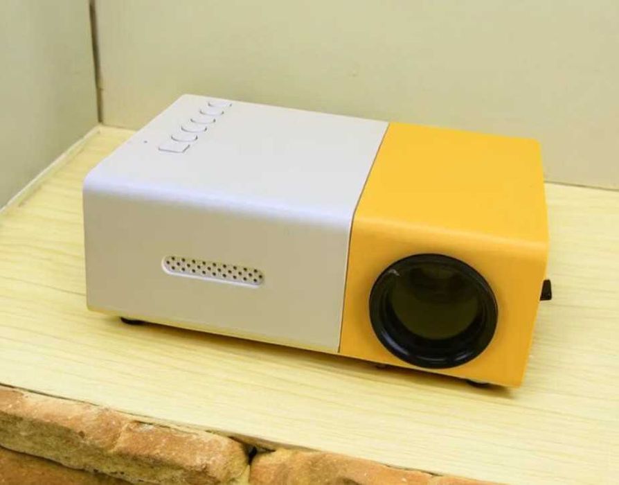 Портативний проектор, проектор з динаміком