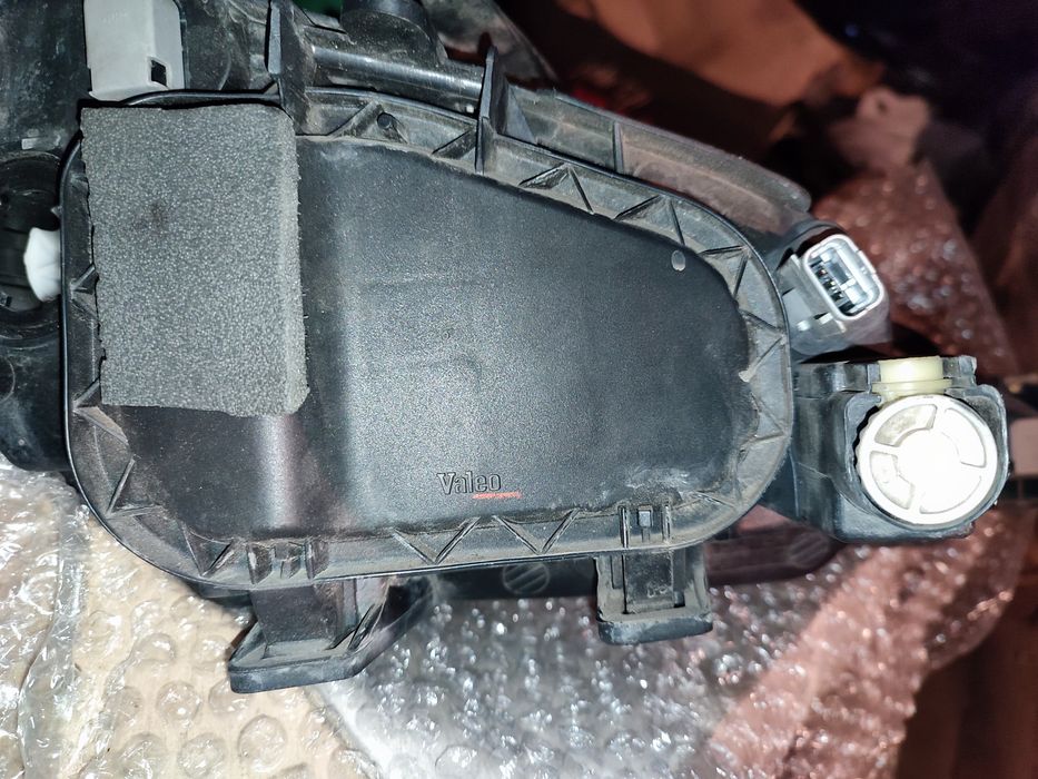 Фари Peugeot 206 оригінал