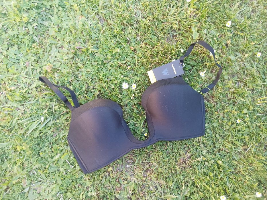 65E stanik do sukienki dekolt Wonderbra biustonosz