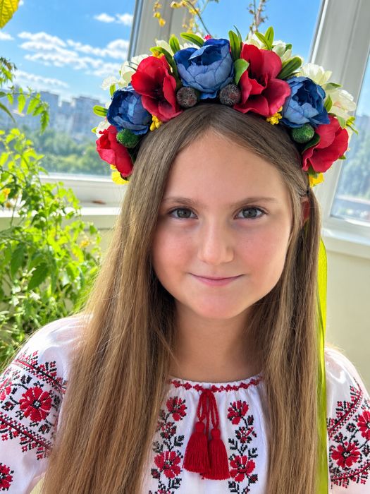 Український двосторонній віночок для дівчинки з стрічками