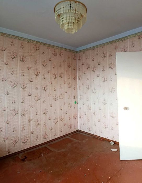 52 м2 бетону та ТВОЇХ ПРАВИЛ. Виставка, 2к квартира. VRV ID: 42096