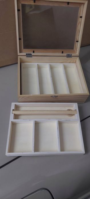 Porta joias em madeira - Novo