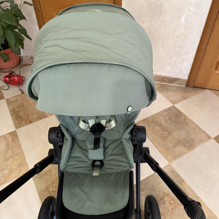 Cybex Priam Leaf Green прогулянкова коляска