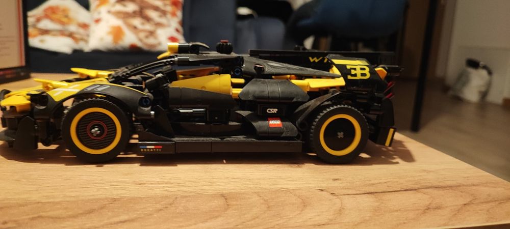 Bugatti bolide LEGO