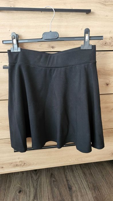 Czarna spodniczka rozm. S