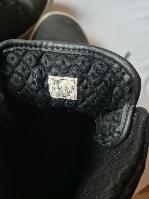 Buty VANS delikatnie ocieplane na chłodniejsze dni