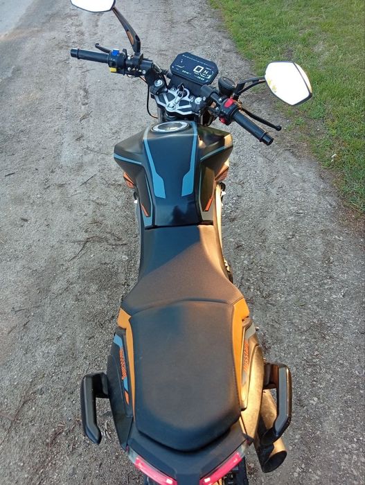 Musstang st 200-9