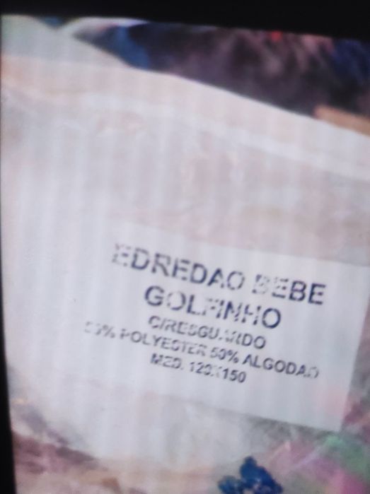 Vendo edredão de bebê