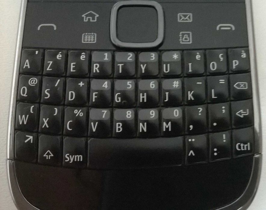 telefon NOKIA E6