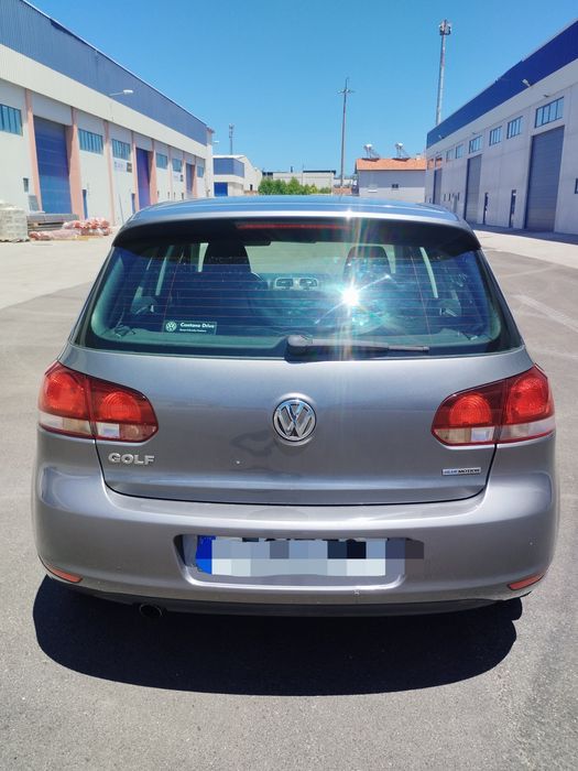 VW Golf VI 1.6 TDI Bluemotion 105 cv