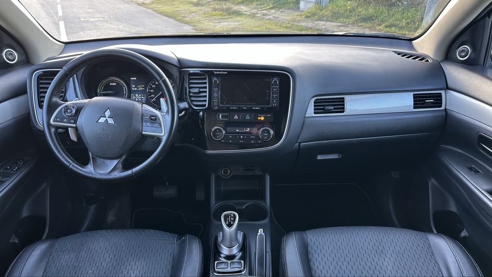 Mitsubishi Outlander PHEV