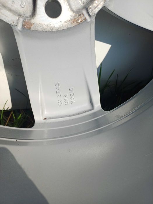 Oryginalne felgi Volkswagen 16 6J ET43 5x112 Audi Skoda Seat