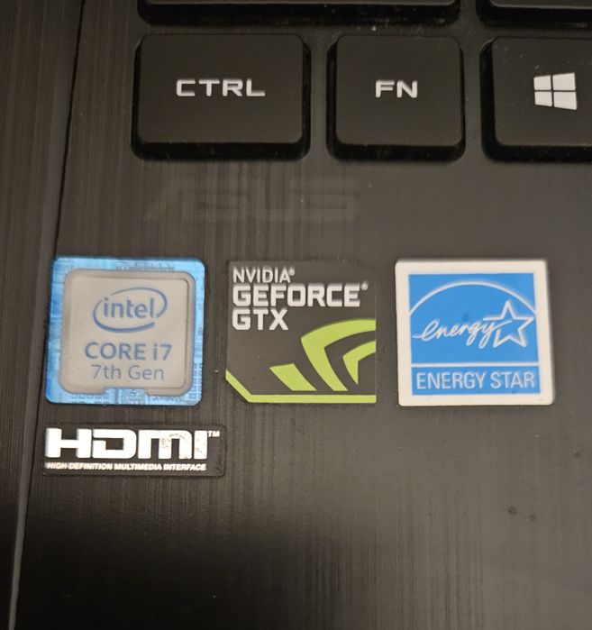 Laptop 15,6" Asus ROG Strix  GL 553 VE, i7- 7700, 16 GB, 512 SSD