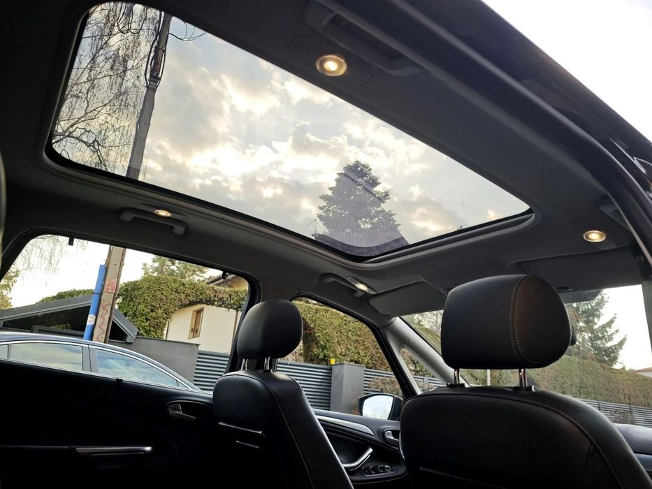 Ford S-Max 163KM, Manual, Skóra, Szklany dach, 7 osób, Webasto, Bezwypadkowy