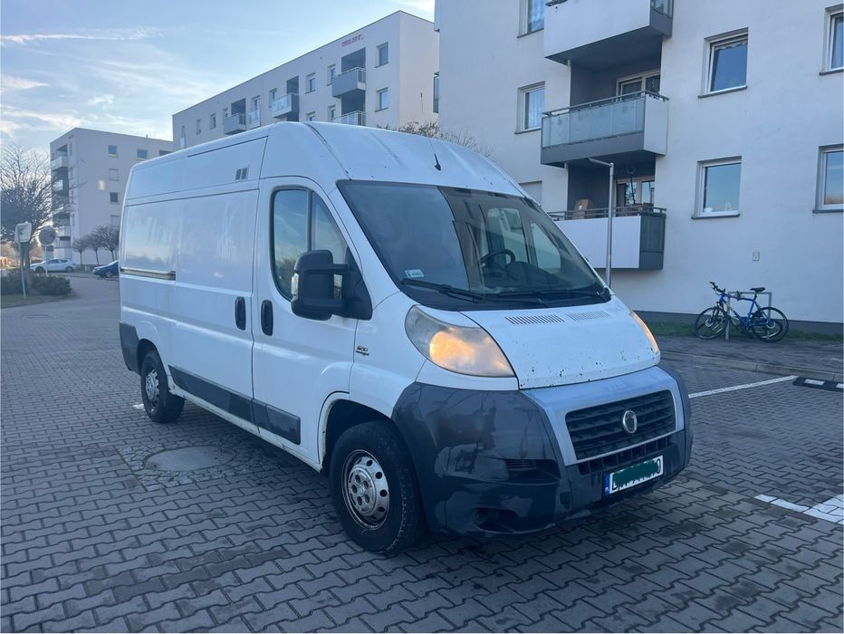 Przeprowadzki,  transport, taxi bagażowe, przewóz rzeczy, uslugi