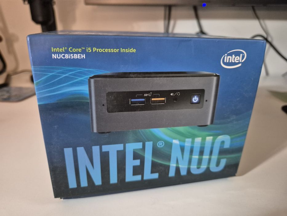 Mini komputer Intel Nuc