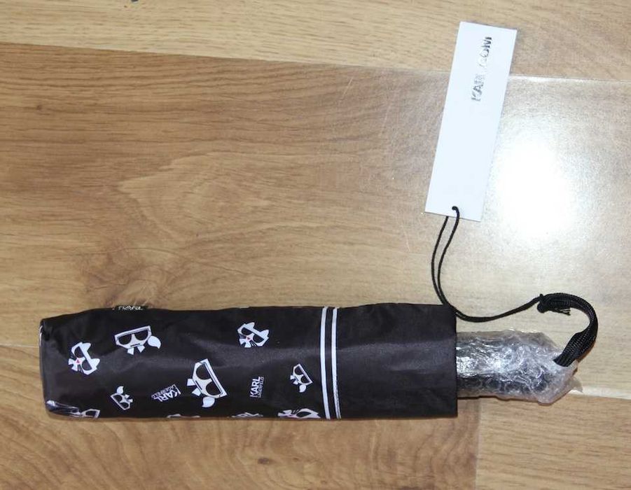 Parasol Karl Lagerfeld parasolka czarna kot kotki kotek biały białe