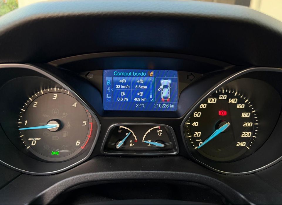 Ford Focus 1.6 TDCI  Titanium 2012