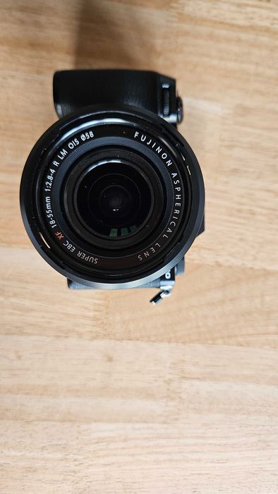 Fujifilm XS-10 Mirrorless Camera with IBIS + Fuji 18-55m Lens with OIS - Excellent Condition