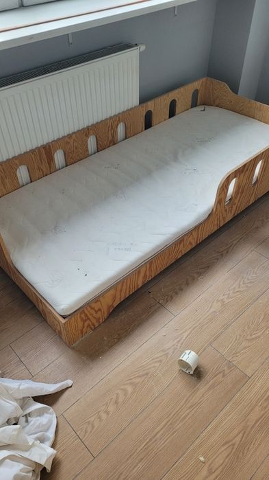 Łóżko 180x80 stan bdb Pilne !